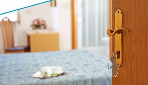 Hotel Marina Bardolino Ngoại thất bức ảnh